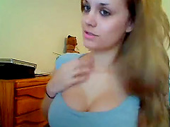 Amateur beauty gives hot striptease on webcam
